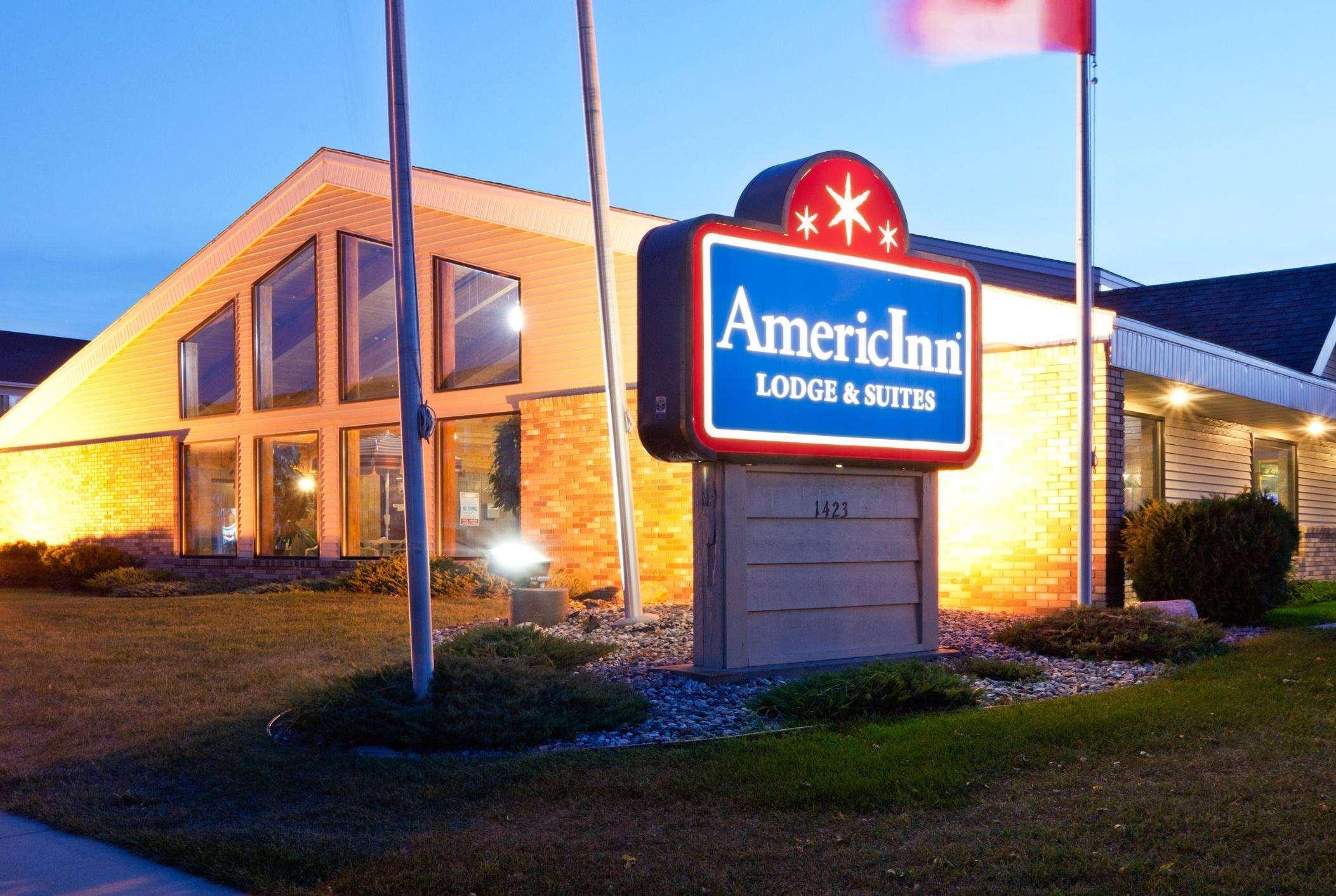 Americinn By Wyndham Fargo West Acres Kültér fotó